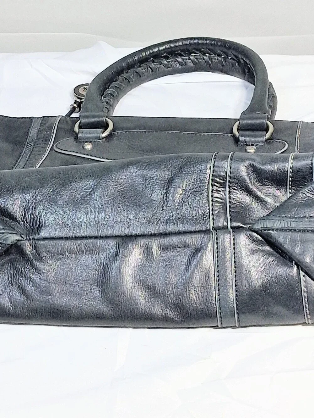 The Sak Genune Black Leather Braided Handles Hobo Interior Zipper Closure Purse